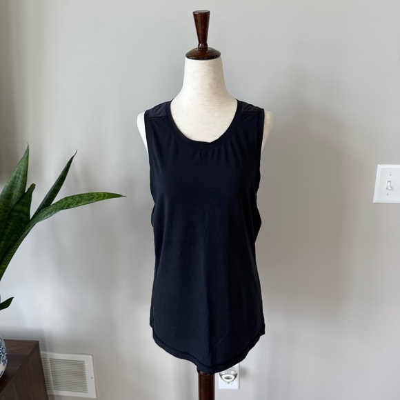 Lululemon 🍋 Muscle Tank Top - Subtle Stripe - Picture 2 of 6